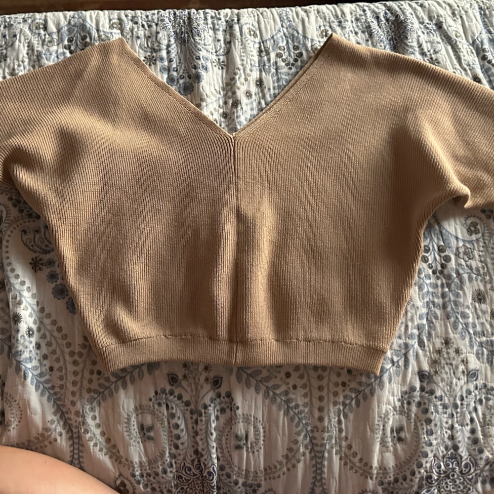 Princess Polly Tan V-Neck Sweater size S/M